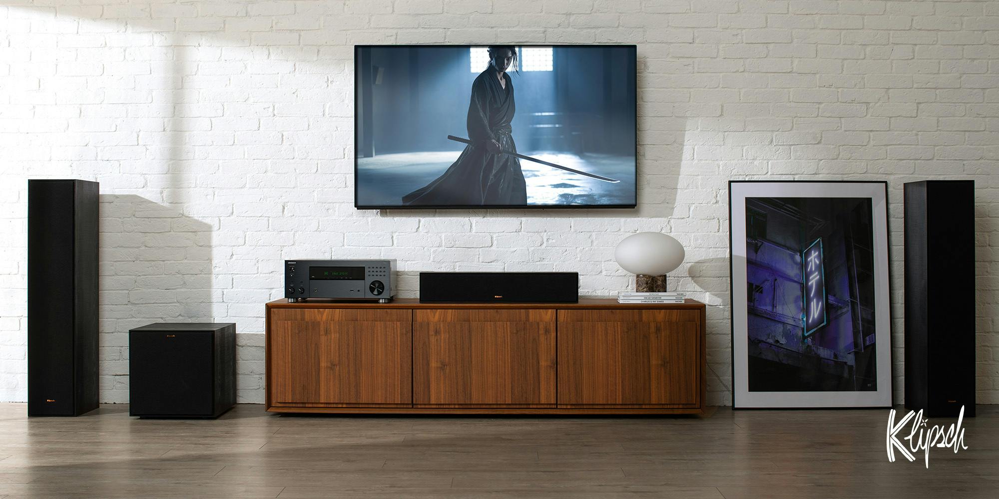 Onkyo TX RZ30 with Klipsch System and Samurai Film md res 2000x1000