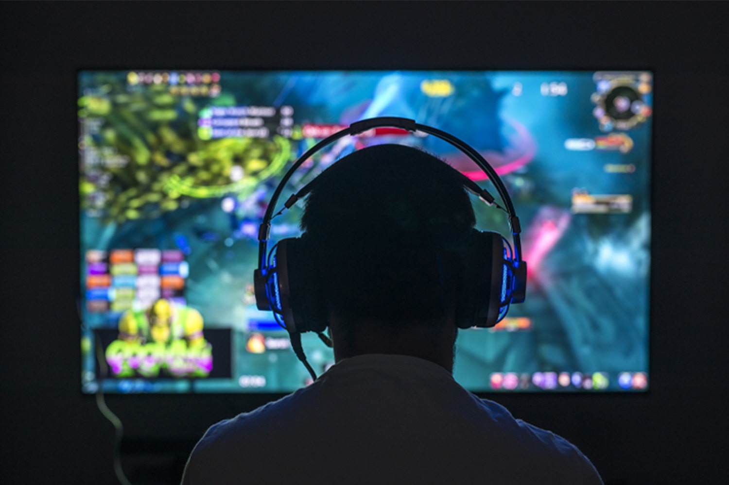 TX NR6050 Gaming 2000x1333