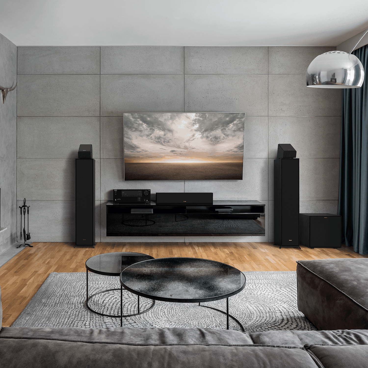 Onkyo TX NR6100 Klipsch R 600 F R 40 SA R 30 C R 101 SW R 40 M Modern Living Room 2000x2000